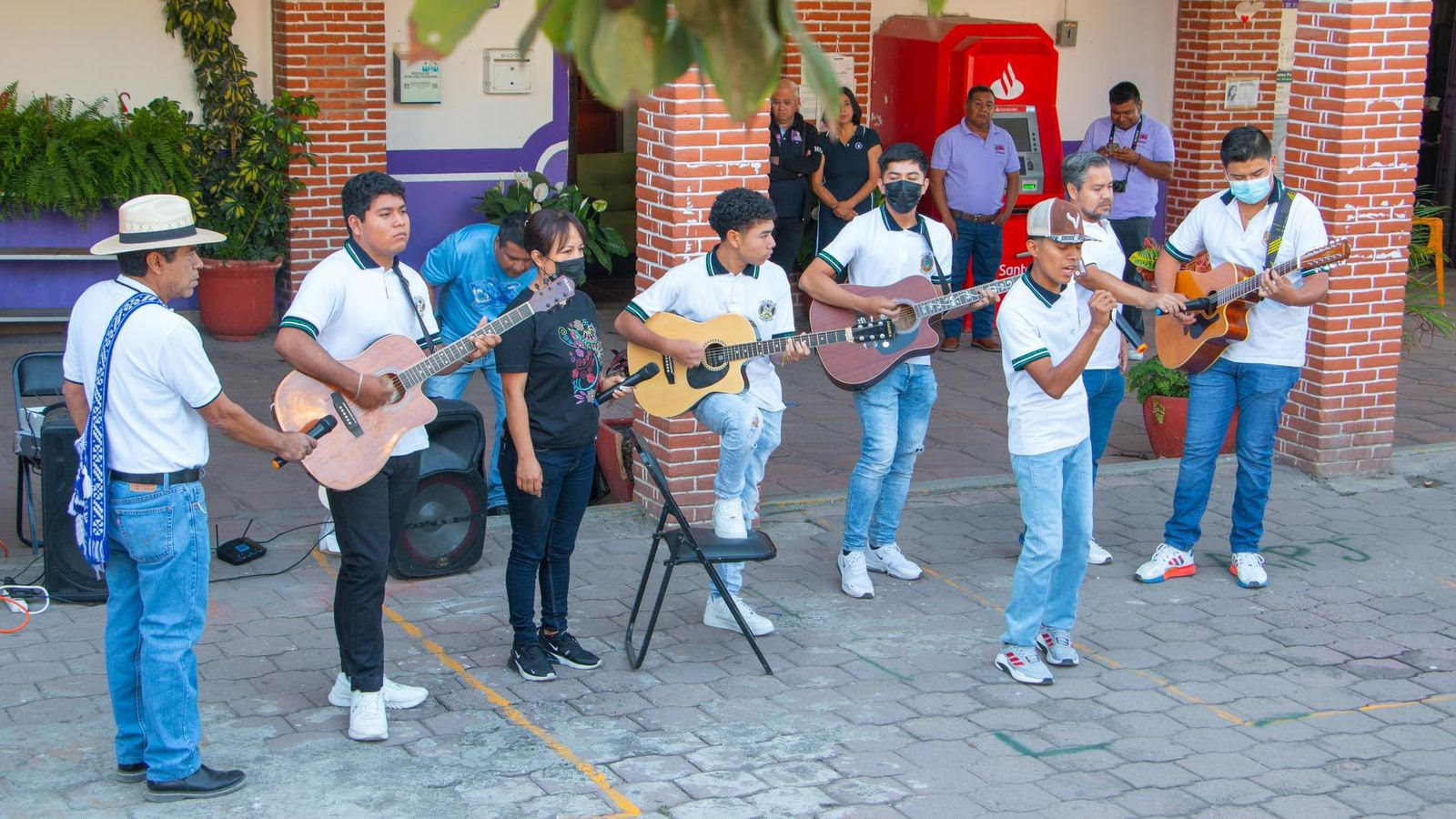 Guitarra y canto